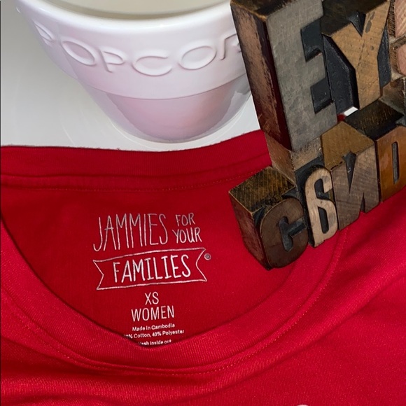 JAMMIES FOR YOUR FAMILIES Quarantine Costume - Picture 6 of 8